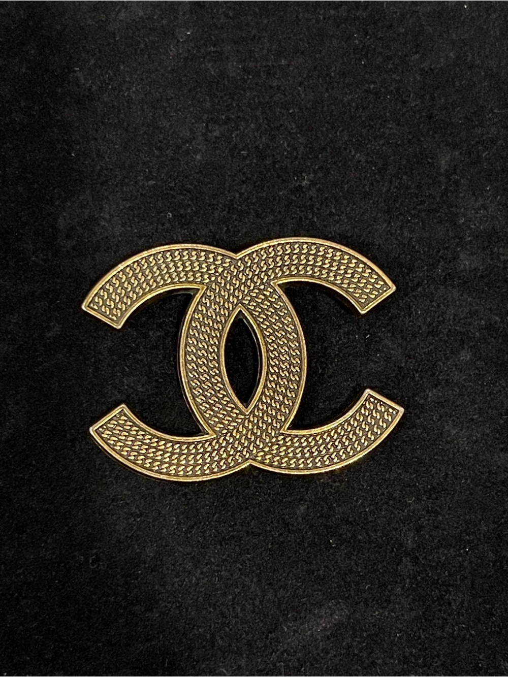 Fashion Jewelry Stamped Gold Textured Interlocking CC Brooch
